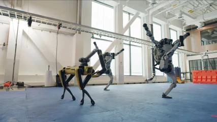 Ο χορός των ρομπότ της Boston Dynamics θα σας φτιάξει τη μέρα (ΒΙΝΤΕΟ)