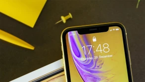 Τέλος οι LCD οθόνες της LG για τα iPhones