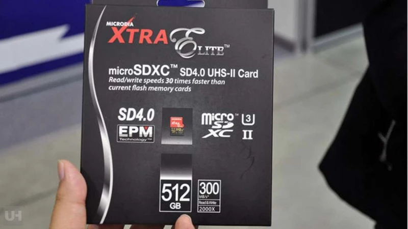 MicroSD κάρτα στα 512GB