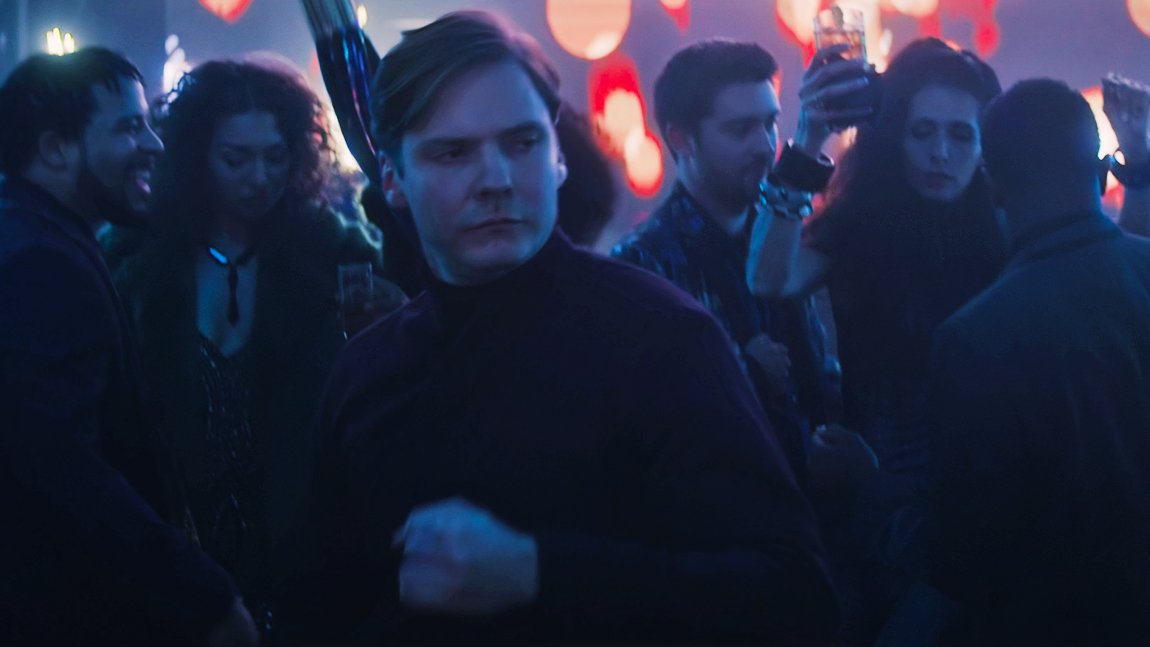 Οι Marvel fans ξετρελάθηκαν με τον χορό του Zemo στο Falcon and the Winter Soldier και πήραν αυτό που ήθελαν!