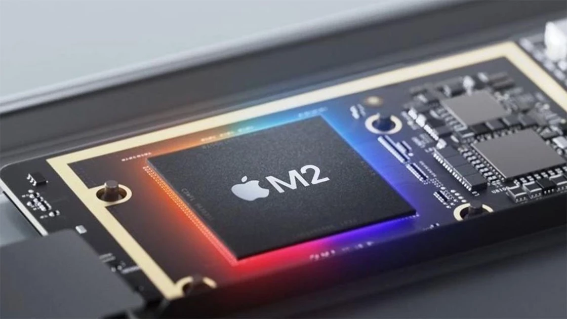 Το M2 chip της Apple μπαίνει στην παραγωγή