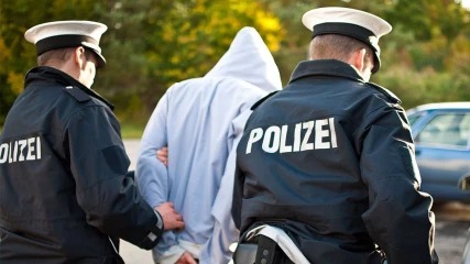 Η γερμανική αστυνομία εξάρθρωσε το μεγαλύτερο online δίκτυο παιδικής σεξουαλικής κακοποίησης