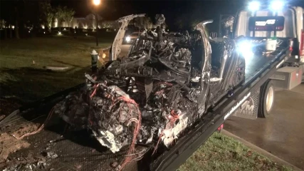 Το Autopilot δεν ήταν ενεργοποιημένο στο δυστύχημα του Tesla στο Texas