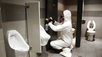Νέα έρευνα αποκαλύπτει τον κίνδυνο που παραμονεύει στις δημόσιες τουαλέτες