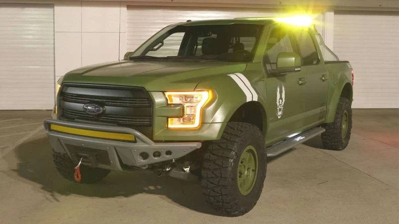 Το Ford F-150 στα χρώματα του Halo 5: Guardians