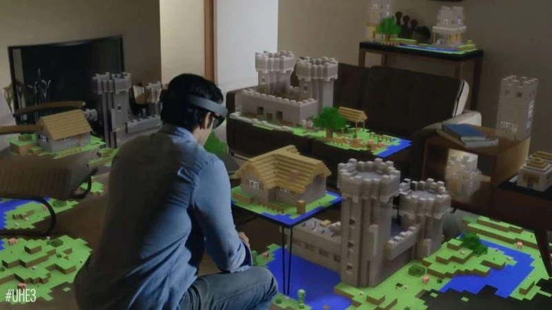 Το Hololens αλλάζει την εμπειρία του Minecraft