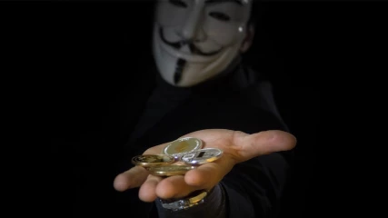 Hackers έκλεψαν $600 εκατομμύρια σε crypto και επέστρεψαν τα μισά