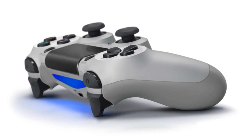 Κυκλοφορεί το επετειακό DualShock 4