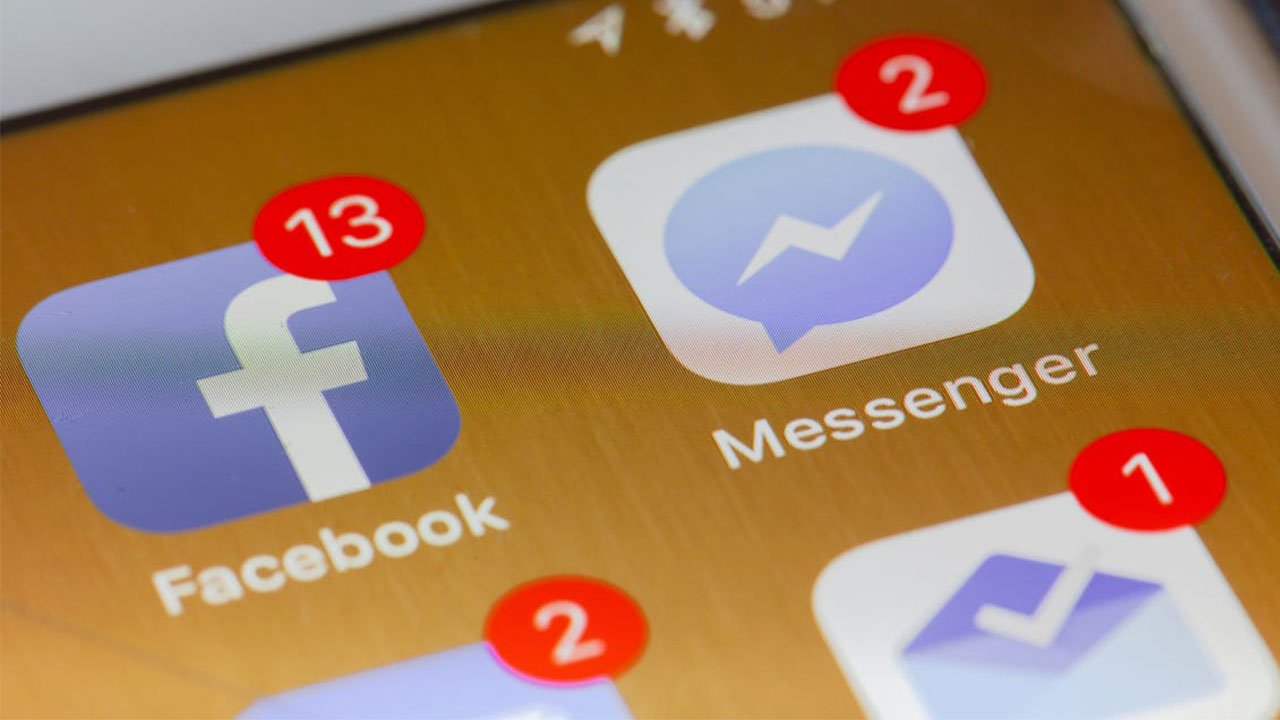 Το Facebook φέρνει τις βιντεοκλήσεις στην κύρια εφαρμογή του