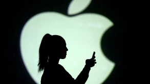 Η Apple τρενάρει την κυκλοφορία του αμφιλεγόμενου CSAM χαρακτηριστικού