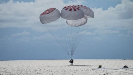 Ασφαλής επιστροφή για την αποστολή Inspiration4 της SpaceX (ΕΙΚΟΝΕΣ+ΒΙΝΤΕΟ)