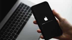 Η Apple ερευνά τις zero-day ευπάθειες που αποκαλύφθηκαν από ερευνητή