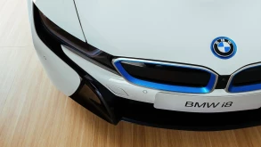 Η BMW αποκάλυψε τους στόχους της για τα ηλεκτρικά της αυτοκίνητα μέχρι το 2025