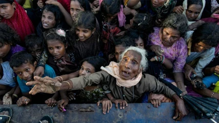 Οι Rohingya μηνύουν το Facebook για $150 δις για τη γενοκτονία της Μιανμάρ
