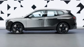 Η BMW έφτιαξε βαφή αυτοκινήτου που αλλάζει χρώμα με το πάτημα ενός κουμπιού! (ΒΙΝΤΕΟ)