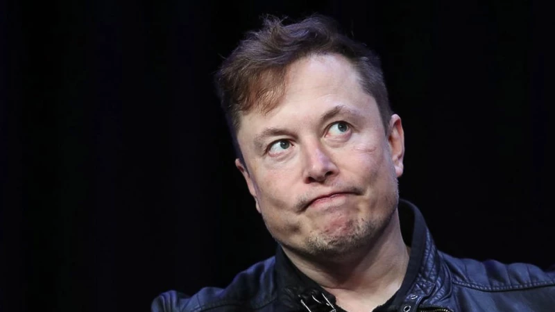 Προειδοποιεί ο Elon Musk – «Αυτό θα έπρεπε να μας απασχολεί πολύ περισσότερο»