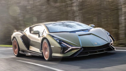 Η Lamborghini θέλει να είναι το τελευταίο προπύργιο των μηχανών εσωτερικής καύσης