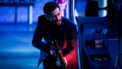 Η νέα ταινία του Michael Bay έχει ληστεία και τους Jake Gyllenhaal και Yahya Abdul-Mateen II (ΒΙΝΤΕΟ)