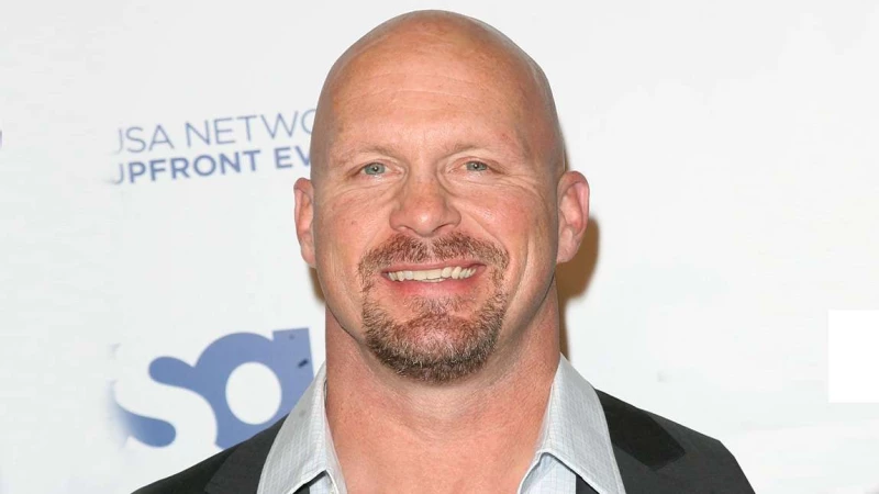 Ο Stone Cold Steve Austin στο εξώφυλλο του WWE 2K16