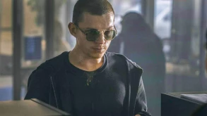 Ο Tom Holland παίζει τον πιο πολύπλοκο ρόλο της καριέρας του στη νέα σειρά της Apple
