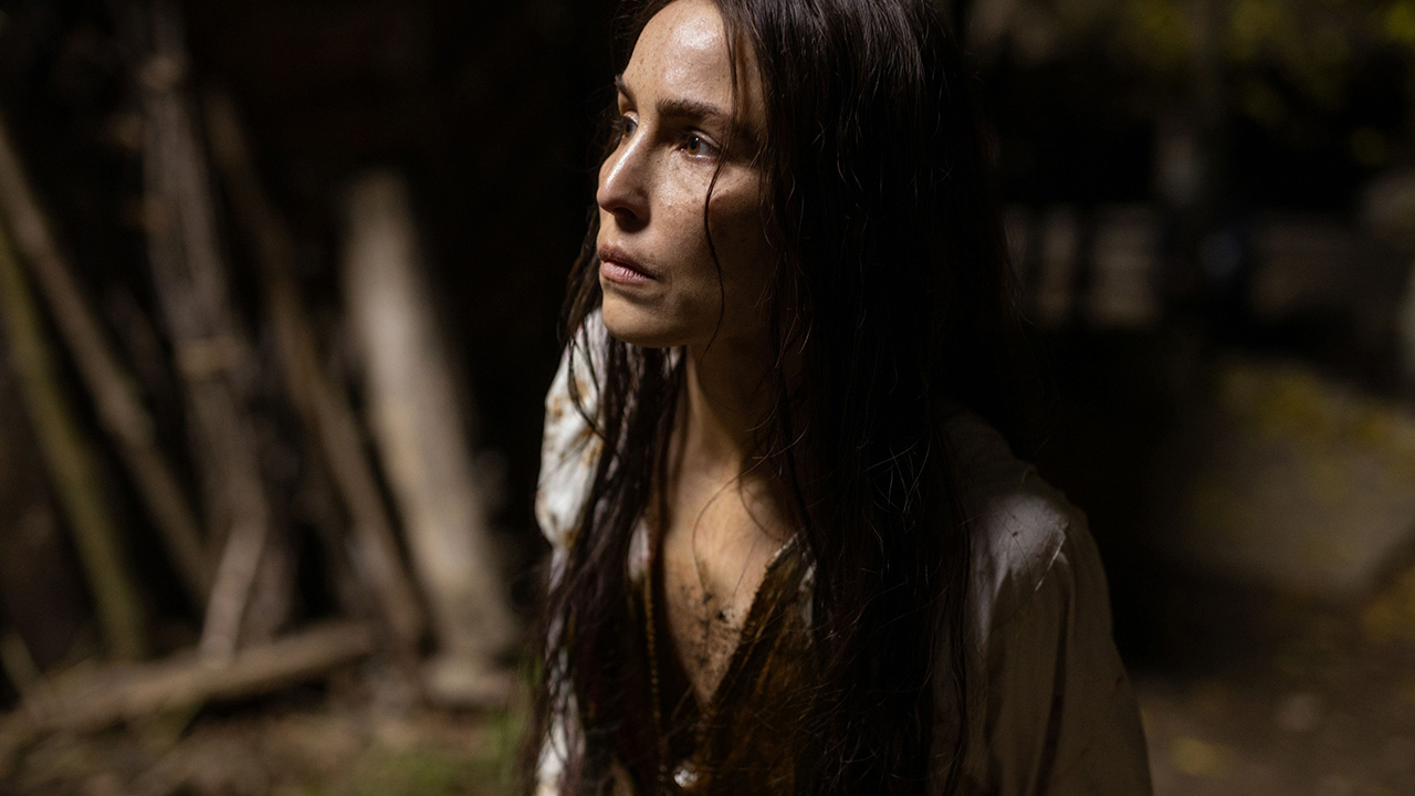 Αποκρυφιστικός τρόμος στο νέο trailer του "You Won't Be Alone" με τη Noomi Rapace