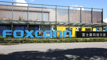 Νέα καραντίνα στην Κίνα κλείνει τη δεύτερη μεγαλύτερη βάση της Foxconn