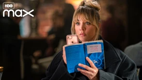 The Flight Attendant: Γεμάτη εμπόδια είναι η 2η σεζόν για την Kaley Cuoco (ΒΙΝΤΕΟ)