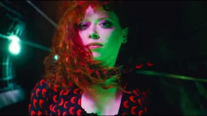 Russian Doll Σεζόν 2: Επιστροφή στην καταραμένη λούπα με το πρώτο trailer