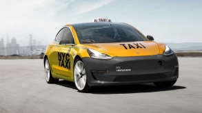 Έρχονται αυτόνομα ρομποταξί από την Tesla