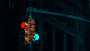 Φανάρια τεχνητής νοημοσύνης υπόσχονται το τέλος των μποτιλιαρισμάτων