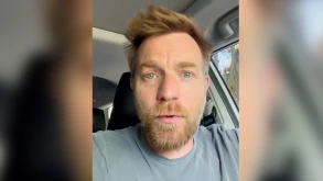 Ξέσπασμα του Ewan McGregor για τα ρατσιστικά σχόλια: «Δεν είστε Star Wars fans» (ΒΙΝΤΕΟ)