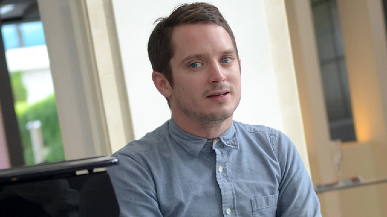 Ο Elijah Wood των Lord of the Rings αποκάλυψε πως «ΑΝΥΠΟΜΟΝΕΙ» γι’ αυτό το παιχνίδι