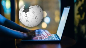 Κινέζα συντάκτρια του Wikipedia έγραφε επί χρόνια ψεύτικα ιστορικά δεδομένα για τη Ρωσία