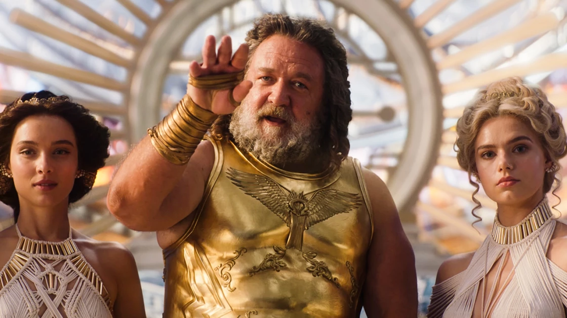 O Russell Crowe επέμενε να έχει ο Δίας του ελληνική προφορά στο Thor: Love and Thunder
