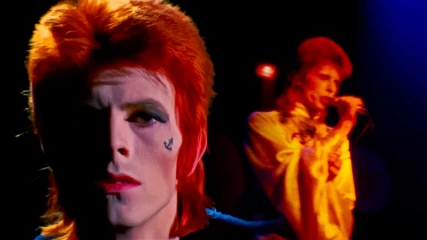Το Moonage Dream φαντάζει το απόλυτο ντοκιμαντέρ για τη ζωή του David Bowie (ΒΙΝΤΕΟ)