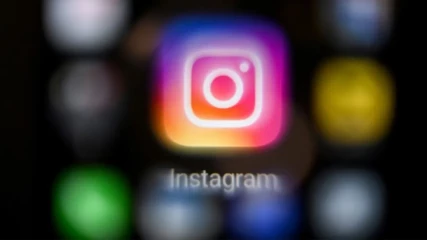 Instagram - Τα...μαζεύει μετά τις αντιδράσεις των χρηστών