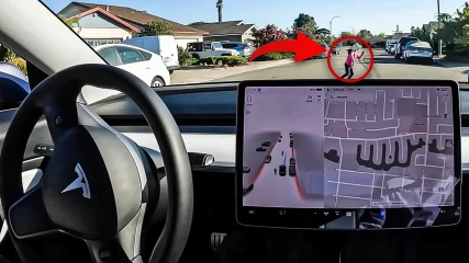 Οδηγοί δοκιμάζουν την αυτόνομη οδήγηση του Tesla σε πραγματικά παιδιά