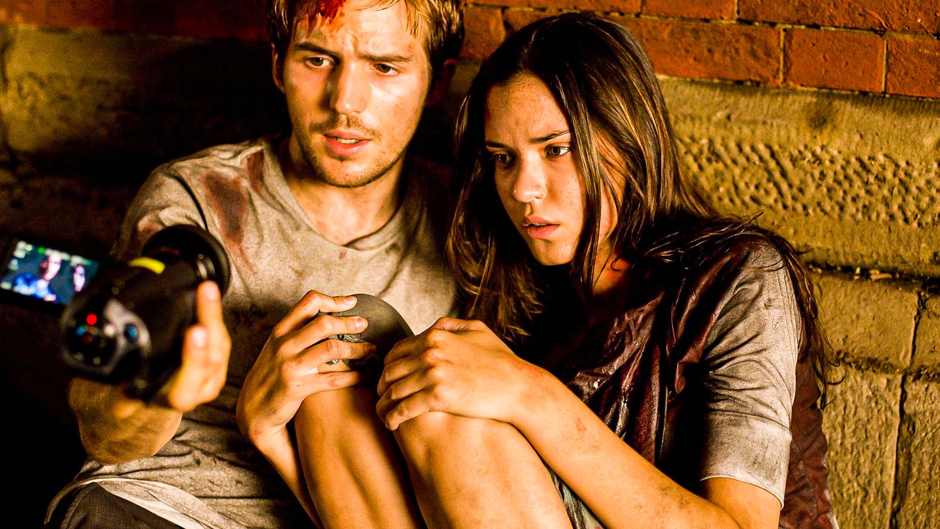 Η νέα ταινία Cloverfield έρχεται και μόλις βρήκε τον σκηνοθέτη της